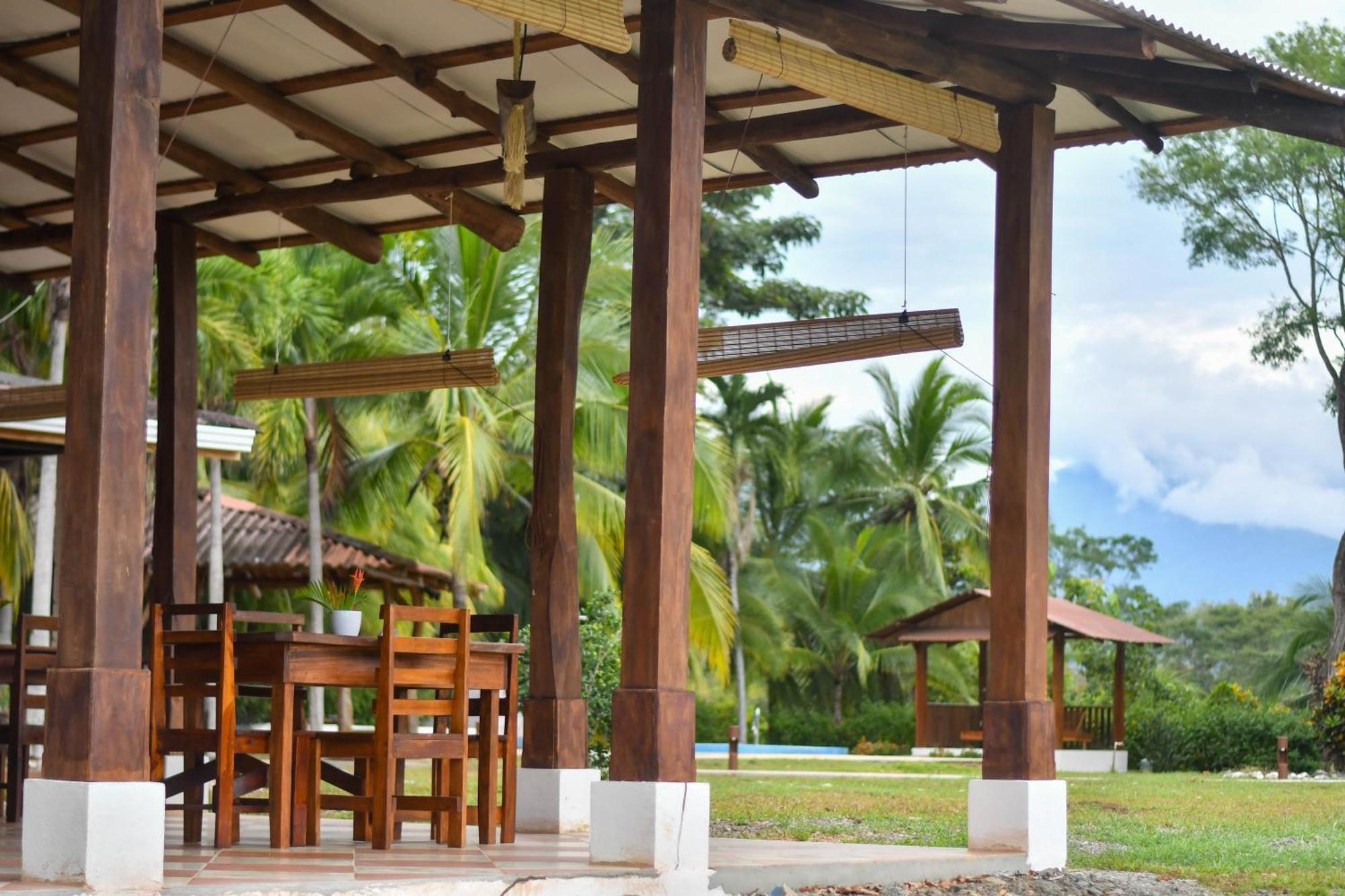 Birding Chalet Tarcoles